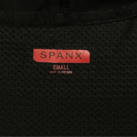 SPANX Silhouette Athletic jacket - Picture 3 of 9